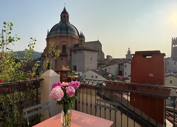 阿尔塔纳博洛尼亚公寓